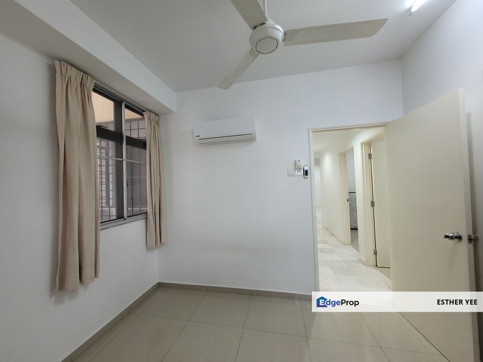  Below Market - Partial furnished - 1398sf - 4r3b , Selangor, Ampang