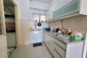 Ampang Putra Residency