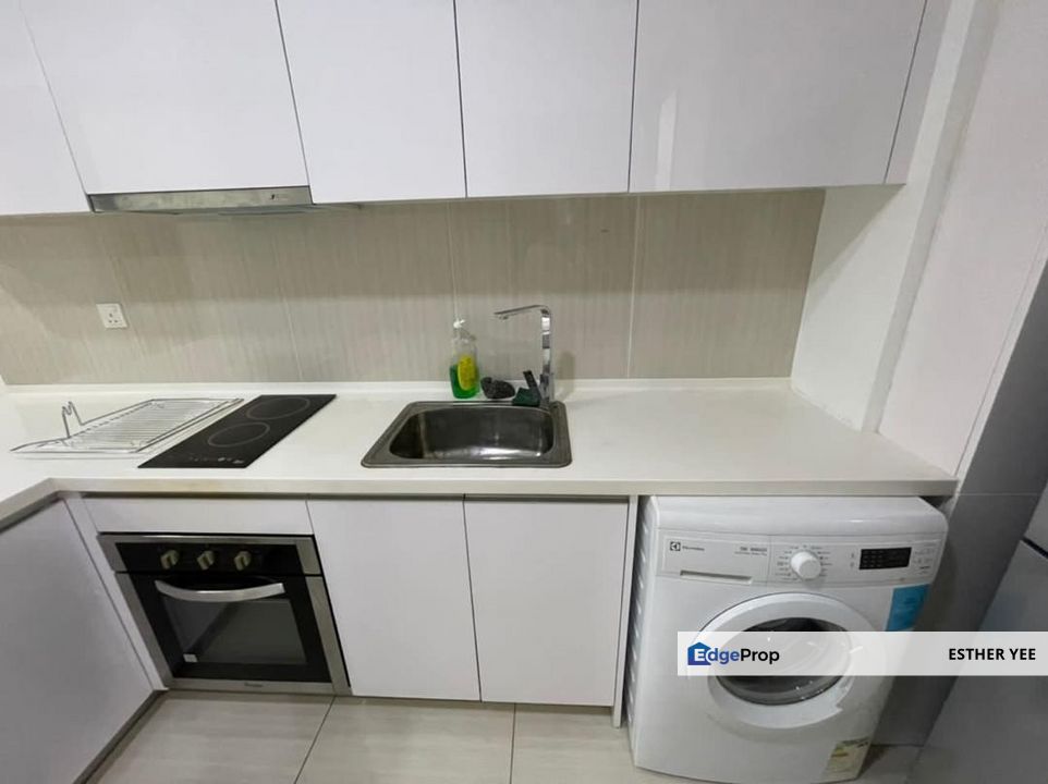 Below Market - Freehold - Fully-Furnished & Furnished - 705 sqft - 1r1b, Kuala Lumpur, Ampang