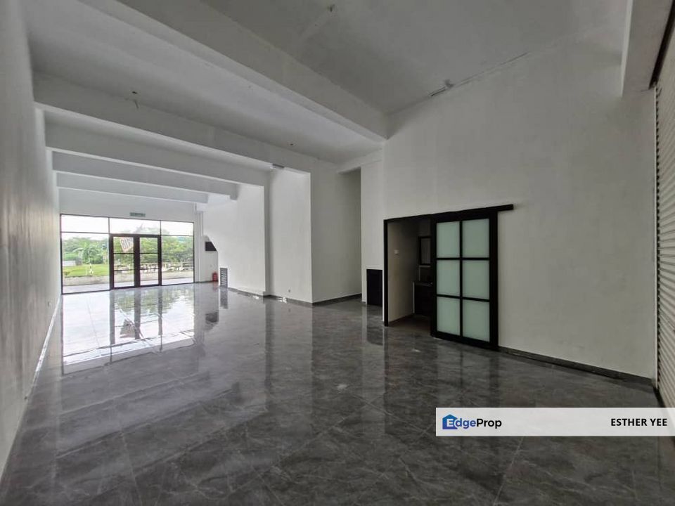 Facing Mainroad - Ground Floor End Lot Shop @ Dagang Cahaya nearby Taman Dagang/ Taman Cempaka/ One Ampang Avenue/ Taman Putra Sulaiman/ Pekan Ampang, Selangor, Ampang