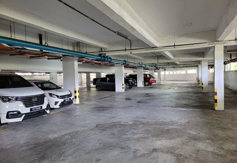 Dagang Cahaya Avenue