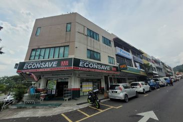 Facing Mainroad - 3 Stry Corner Shop @ Taman Rasmi Jaya nearby Bukit Indah/ Taman Tun Abdul Razak/ Taman TAR/ Taman Kosas/ Ampang Jaya/ Ampang Point