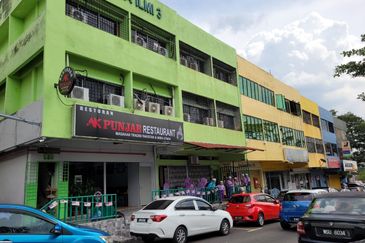 High Traffic - 3 Stry Corner Shop @ Taman Rasmi Jaya nearby Bukit Indah/ Taman Tun Abdul Razak/ Taman TAR/ Taman Kosas/ Ampang Jaya/ Ampang Point