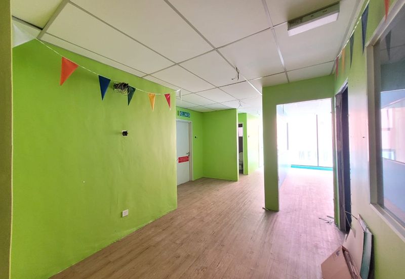 Dagang Cahaya Avenue