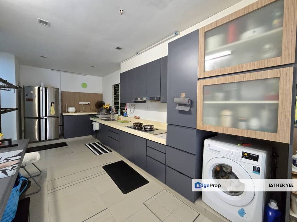 Extended Renovated 3 Stry Bungalow @ Sri Ampang Mas, Ampang nearby Taman Ampang Utama/ Taman Dagang/ Ampang Jaya/ Taman Cahaya, Selangor, Ampang