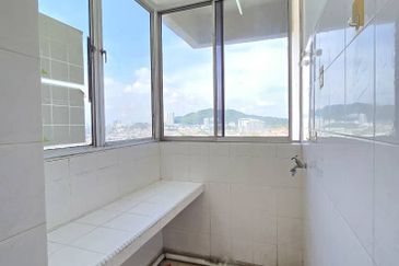 Awana Puri Condominiums