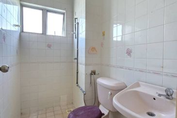 Awana Puri Condominiums