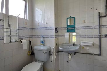 Awana Puri Condominiums