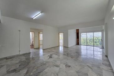 Awana Puri Condominiums