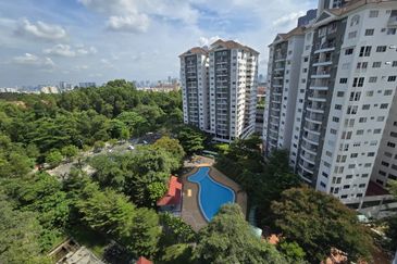 Awana Puri Condominiums