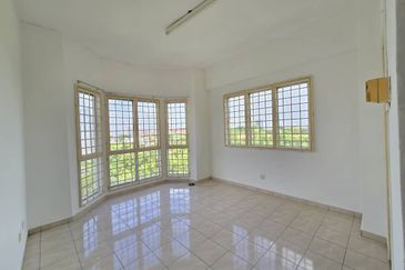 Awana Puri Condominiums