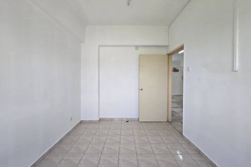 Awana Puri Condominiums