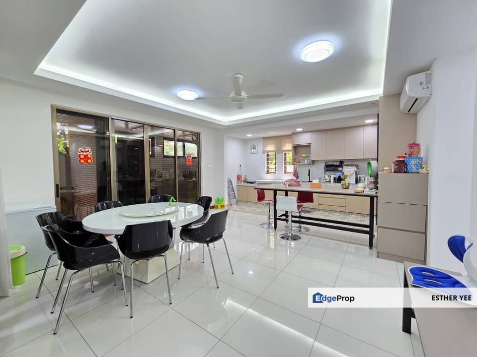 Gated-guarded Extended Reno 2 Stry Corner Terrace @ Taman Dagang Avenue nearby Ampang Utama/ Taman Nirwana/ Taman Cempaka/ Taman Bakti, Selangor, Ampang