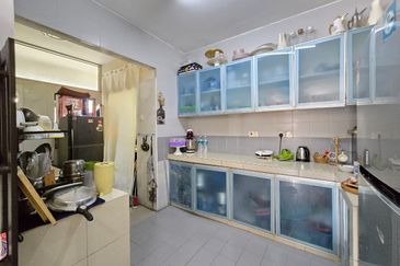 One Ampang Avenue Southview