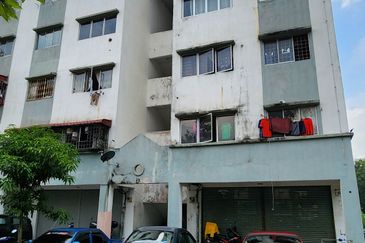 Pangsapuri Jati, Seri Kembangan