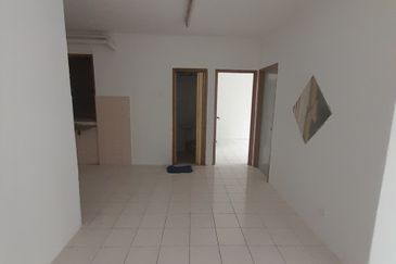 Vista Pinggiran, Taman Pinggiran Putra