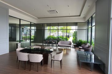 Equine Residence @ Equine Park