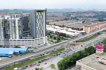 Equine Residence @ Equine Park