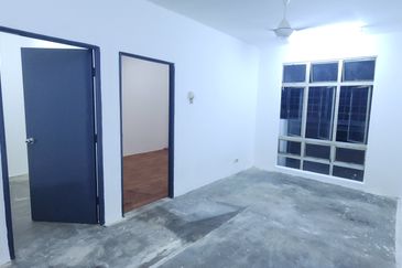 Sri Indah Apartment