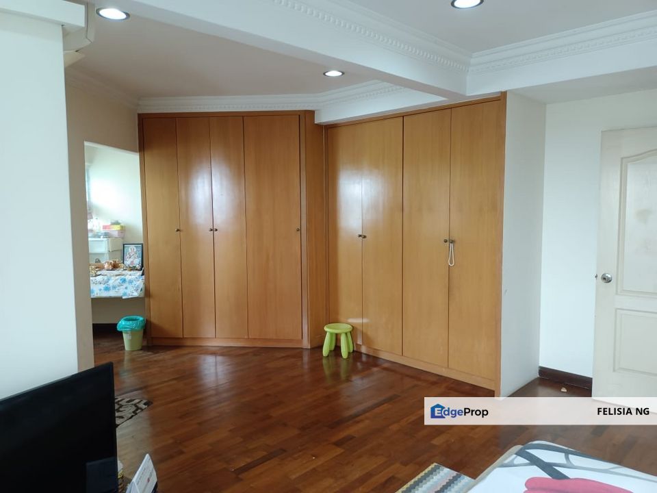 Subang Jaya Boulevard Condominium for Sale@ SS 12 Subang Jaya/ Wangsa Baiduri, Selangor, Subang Jaya