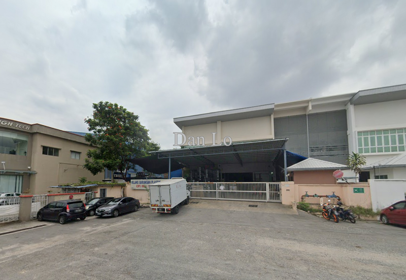 3-Storey Semi-D Factory, BS7 Industrial Park, Bukit Serdang, Seri Kembagan