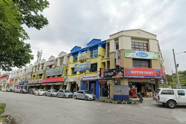 Paragon Valley, 3-Storeys Shop Lot, Corner, Selayang, for SALE
