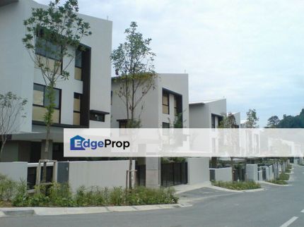 End Lot Freehold Bungalow With Pool & Clubhouse 20 Trees West Melawati, Kuala Lumpur, Taman Melawati