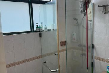 Menara Avenue (Menara Promenade)