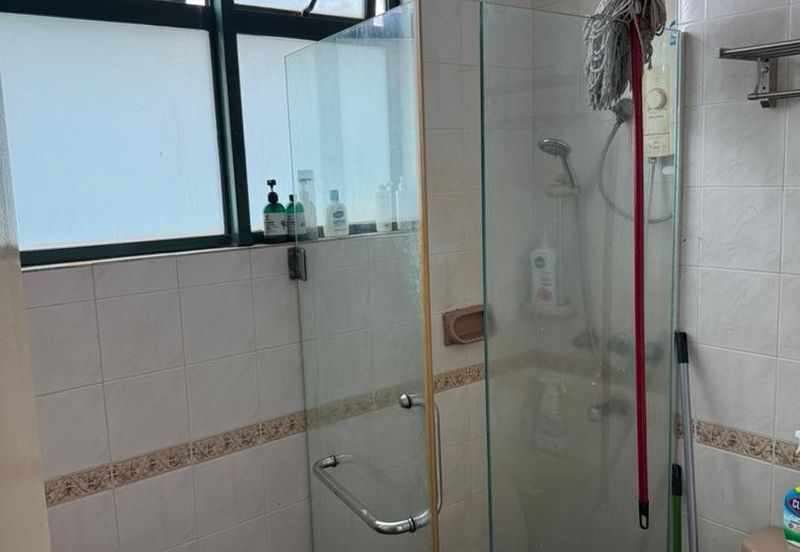 Menara Avenue (Menara Promenade)