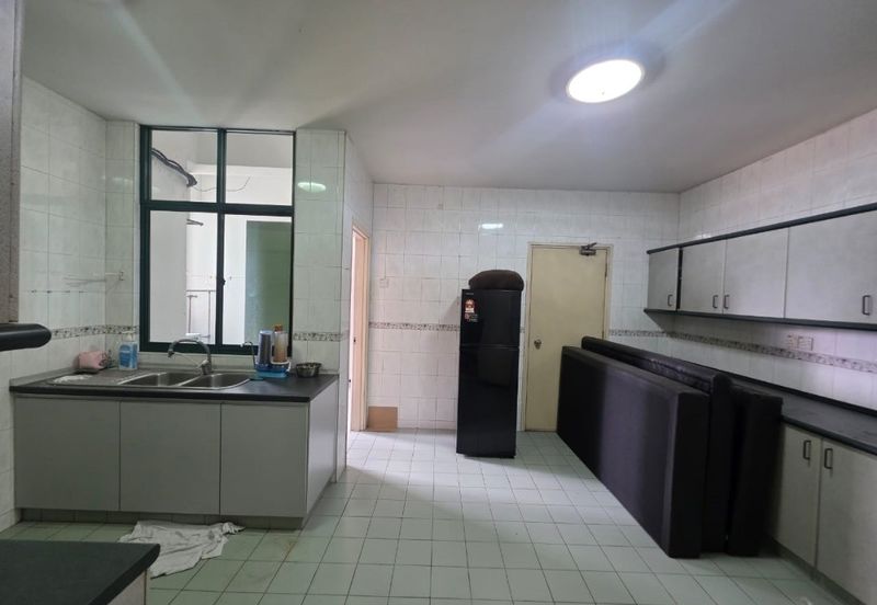 Menara Avenue (Menara Promenade)