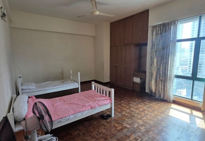 Menara Avenue (Menara Promenade)