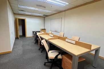 Ampwalk, Jalan Ampang – Well-Maintained Office Unit for Rent