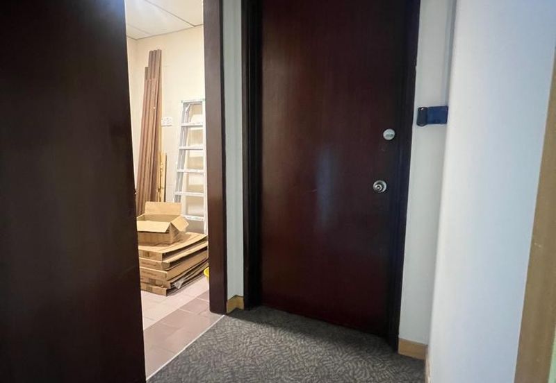 Ampwalk, Jalan Ampang – Well-Maintained Office Unit for Rent