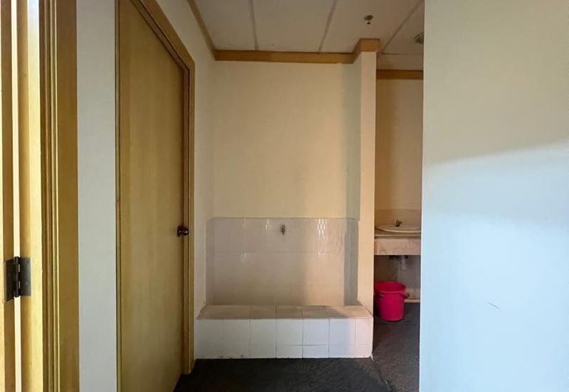 Ampwalk, Jalan Ampang – Well-Maintained Office Unit for Rent