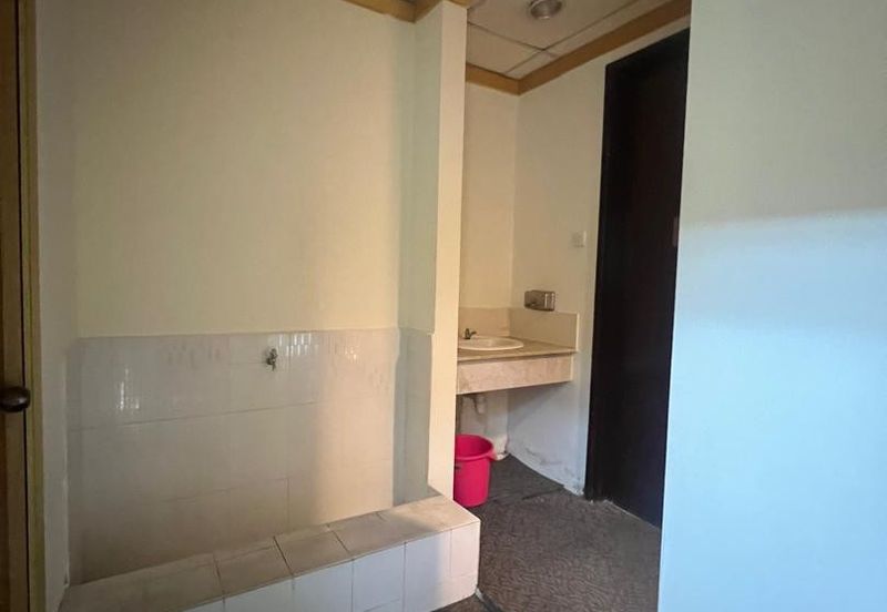 Ampwalk, Jalan Ampang – Well-Maintained Office Unit for Rent