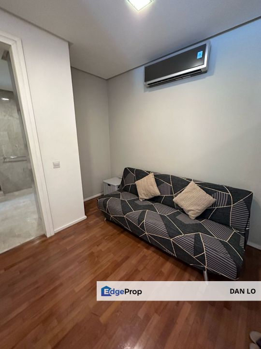 Hampshire Place KLCC- Very Well-Maintained- Freehold- LRT/MRT for Sale, Kuala Lumpur, KLCC