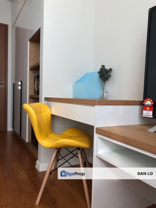 Sky Suites KLCC Dual-Key High Floor -Well Maintain- Walk to LRT/MRT, Kuala Lumpur, KLCC