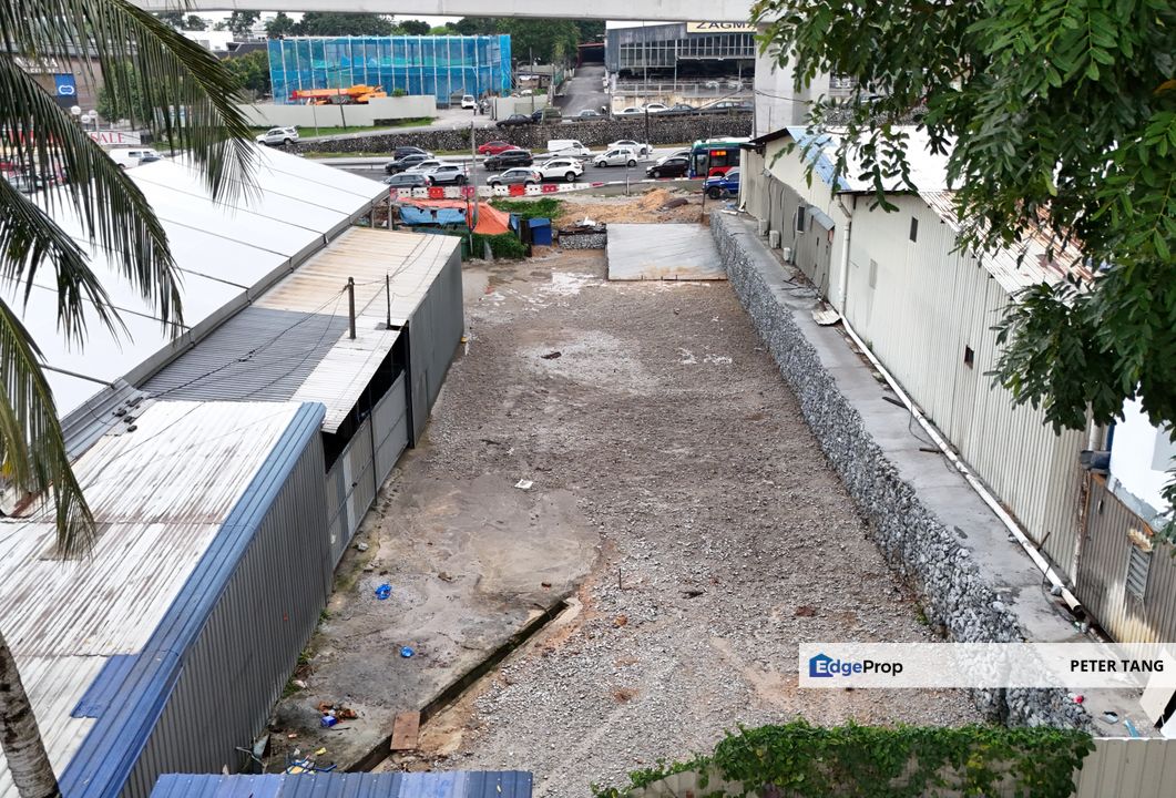 Facing Main Road Highway (SPRINT), Kayu Ara, Bandar Utama, Damansara, Petaling Jaya, Selangor, Petaling Jaya