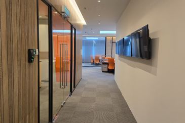 Meritus Tower Furnished office space for Sale!