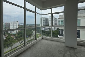 Meritus Tower Office space for Sale!