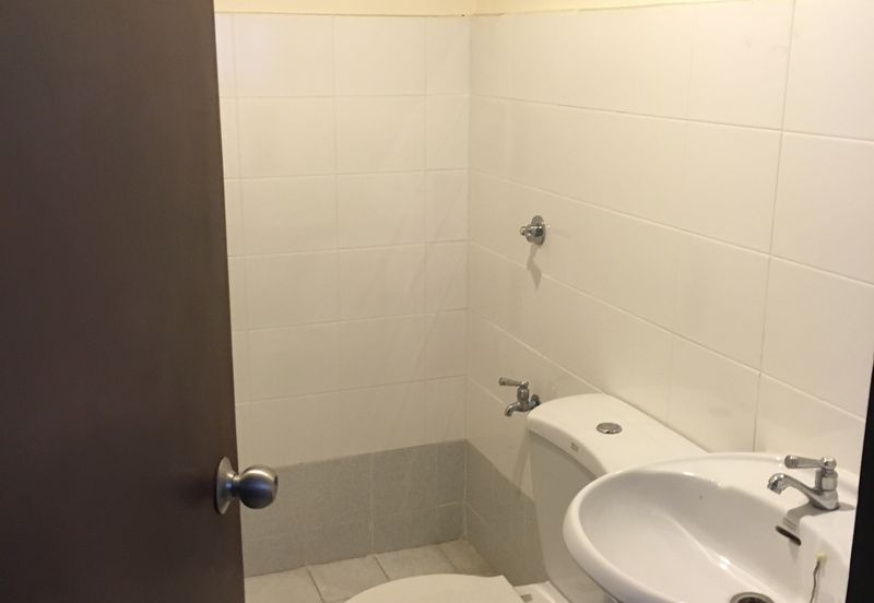 Perdana View Condominium