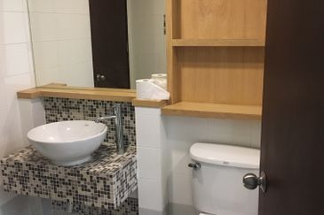 Perdana View Condominium