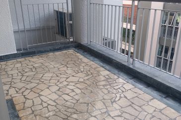 Perdana View Condominium