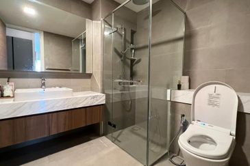 Aria Luxury Residence