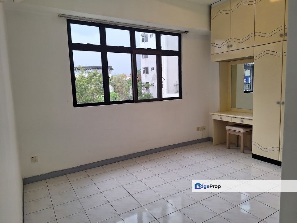 One Ampang Avenue Lower Unit, Selangor, Ampang