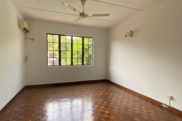 Tropicana Golf & Country Resort