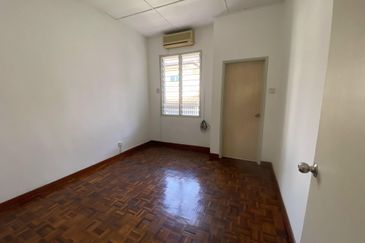 Tropicana Golf & Country Resort