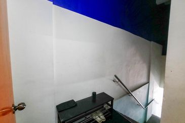 Residensi Bistaria, Ukay Bistari