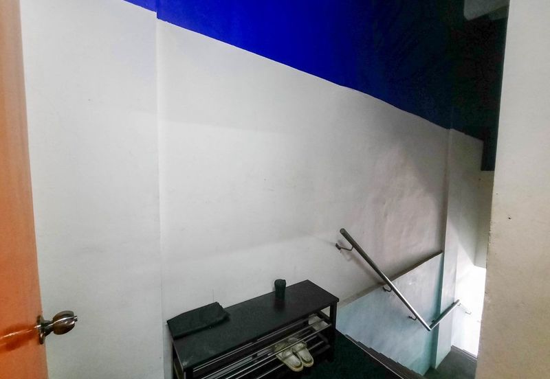 Residensi Bistaria, Ukay Bistari