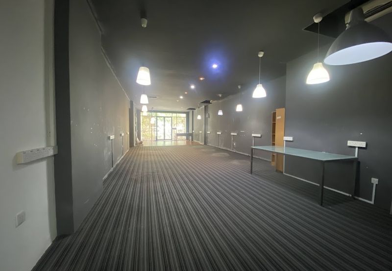 Perdana View Boutique